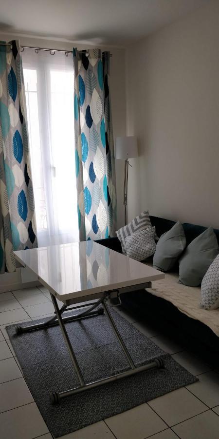 איברי-סור-סיין Modern 1 Bedroom Apartment Near The Metro. מראה חיצוני תמונה
