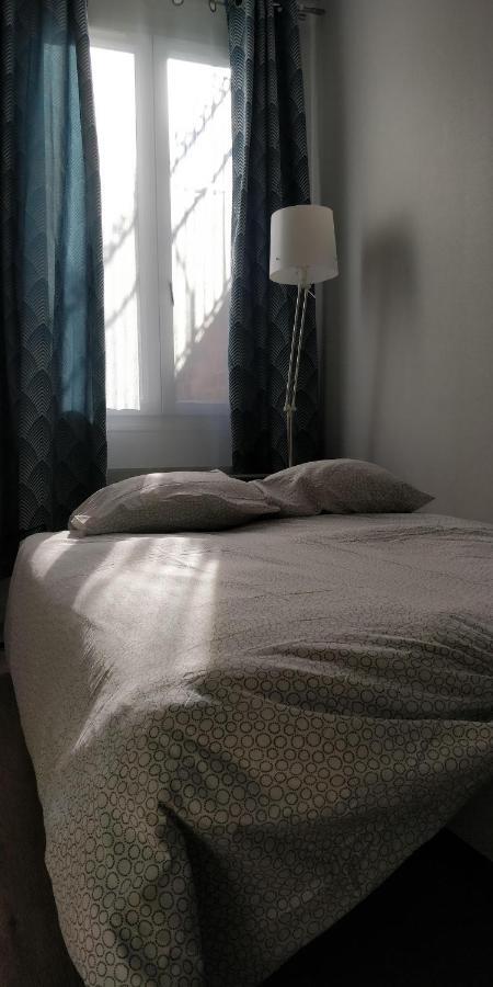 איברי-סור-סיין Modern 1 Bedroom Apartment Near The Metro. מראה חיצוני תמונה