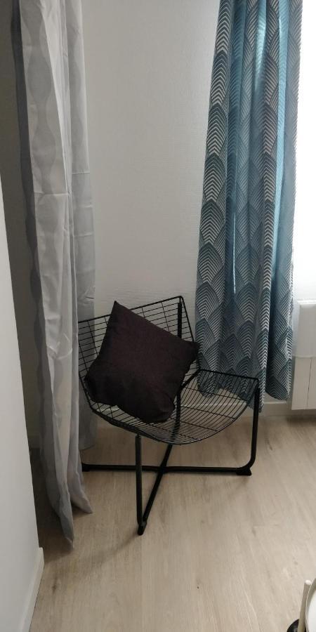 איברי-סור-סיין Modern 1 Bedroom Apartment Near The Metro. מראה חיצוני תמונה